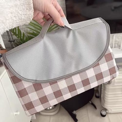 Outdoor Picnic Blanket, XL Foldable Waterproof Sand Beach Mat, in Large 80x60in and Extra Large 80x80infor Beach Camping Hiking Travel Family Concerts Portable Beach Blankets
