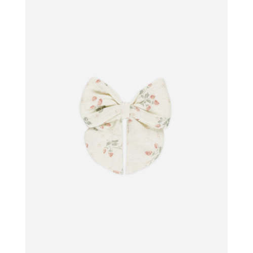 Bow || Strawberries
