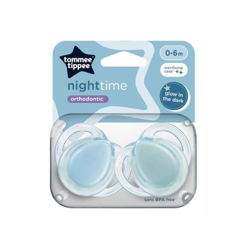 Tommee Tippee Night Time Soothers, Symmetrical Orthodontic Design, BPA-Free Silicone Baglet, Includes Steriliser Box, 0-6M, Pack of 2 Dummies