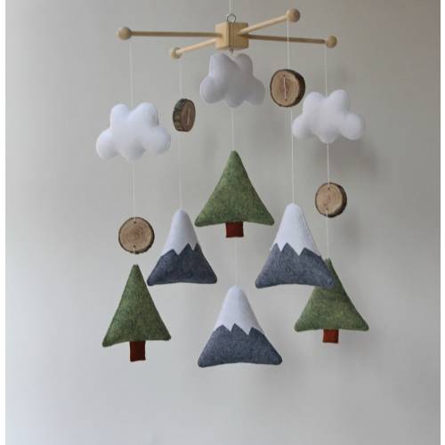 Mobile baby, Woodland mobile, Woodland nursery decor, Woodland baby shower decorations, Baby shower gift, Gender neutral nursery