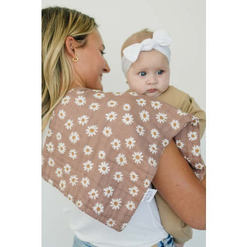 Daisy Dream Muslin Burp Cloth