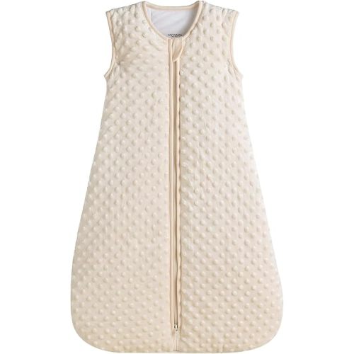 Very Warm 2.5 Tog Quilted Winter Model Baby Sleep Bag or Sack, Plush Minky Dot for Infants and Toddlers (Small (3-11 mos))