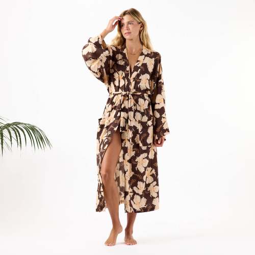 Staycation Robe | Taha'a