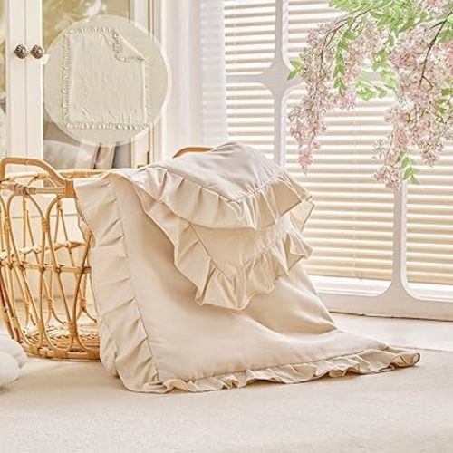 Ruffled Crib Comforter for Baby Toddler Girls, Soft Cozy Cute Toddler Comforter Quilted Blanket Breathable Microfiber Comfortable Down Alternative Baby Quilt with Ruffle - 39"x 47" Cream