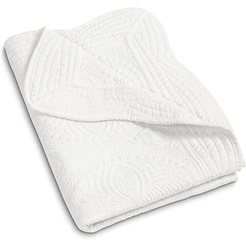 MONOBLANKS Baby Quilt Personlized Monogram Lightweight Embossed Scalloped Throw Blanket Four Seasons (White)