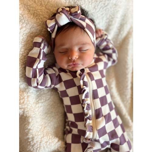 Berry Cheesecake Checkerboard / Organic Frill Zip Footie