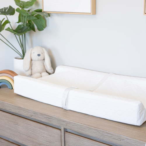 Regalo Baby Basics Infant Foam Changing Pad with Contoured Sides, Water Resistant, Safety Buckle, White