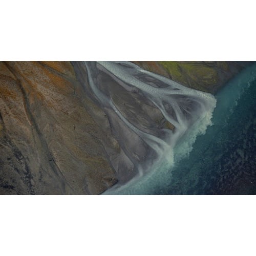 Oh So Cynthia: Jeremy Lock Flies Solo With A New Photo Exhibit at JM Gallery