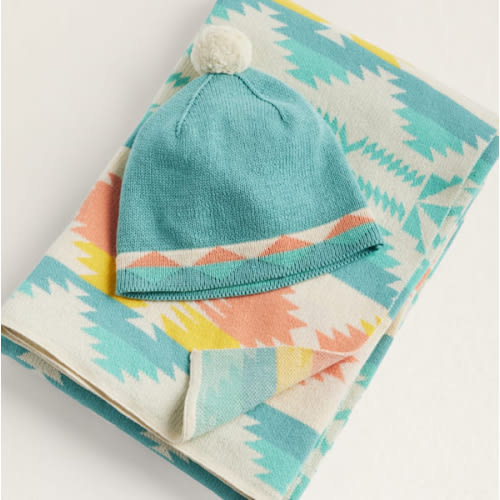 KNIT BABY BLANKET WITH BEANIE