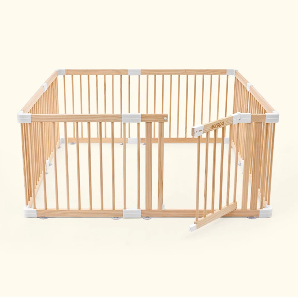 HARPPA Wooden Baby Gate Playpen | Non-Toxic Foldable DIY Adjustable Play Yard for Infants & Toddlers – Natural Finish Baby Fence for Small & Large Spaces