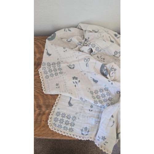 Delft Tile QUILTED 6 Layer Gauze Blanket