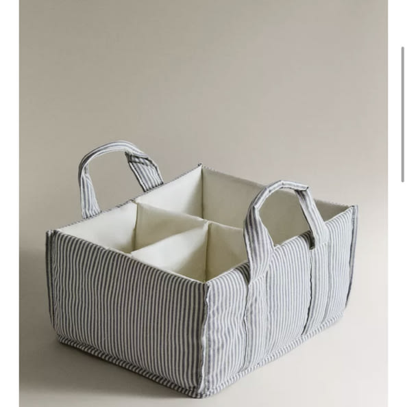 STRIPED BABY CLOTHES ORGANIZER WITH HANDLE