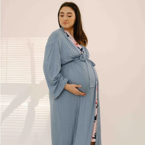 Robes in Periwinkle – Lila