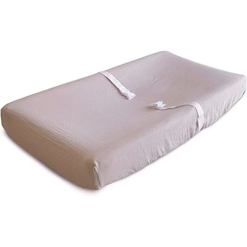 mushie Extra Soft Muslin Fitted Changing Pad Cover (Blush)