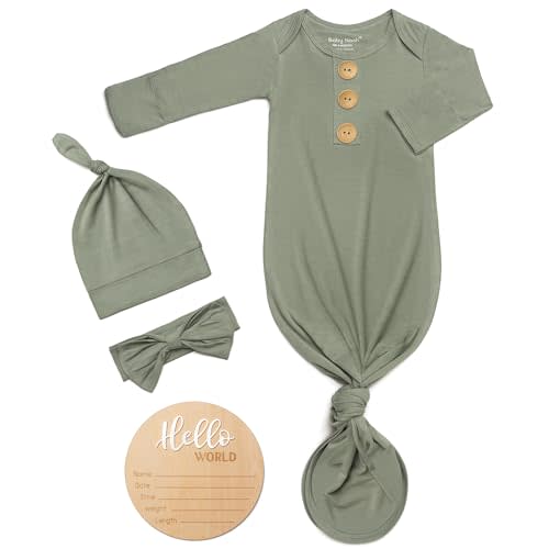 Soft Baby Knot Gown 0-3 Months, Newborn Announcement Sleepers With Mitten Cuffs and Personalized Wooden Name Tag