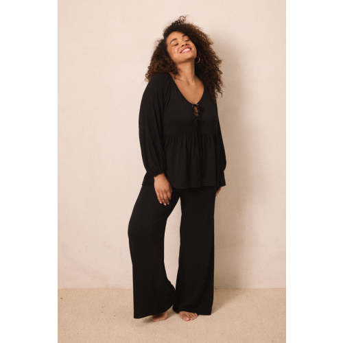Black Tie-Top Long-Sleeve Women’s Sleep Set
