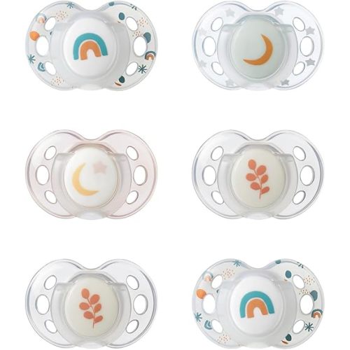 Tommee Tippee Nighttime Pacifiers, 18-36 months, 6 Pack of Glow in the Dark Pacifiers with Symmetrical Silicone Baglet