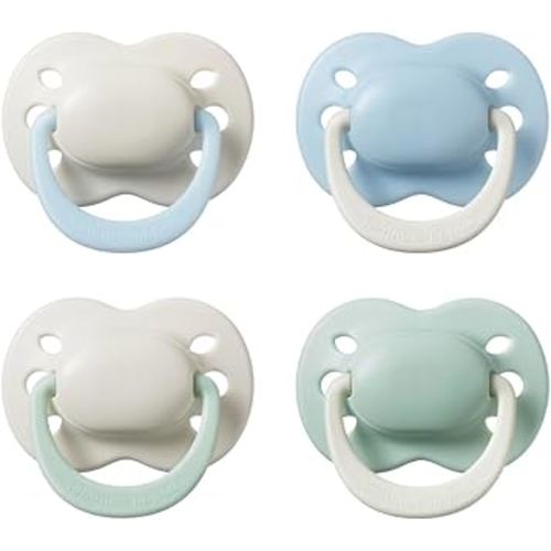 Tommee Tippee Newborn Pacifier, 0-2 Months, 4 Count, Symmetrical Nipple, 100% BPA Free Silicone, Extra Air Holes, Dishwasher and Steriliser Safe, Summer Clouds and New Dawn