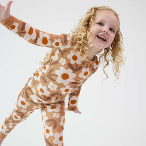 Daisy Daydream Two-Piece Pajama Set