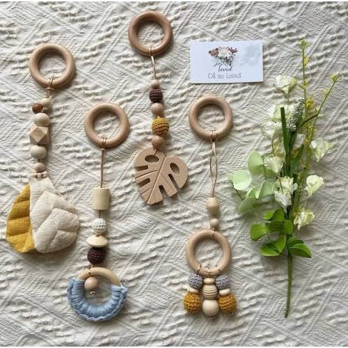 4 piece wooden ring baby gym rattle/ gift for baby/Baby hanging toys/wood hanging rattles.