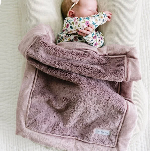 LUSH MINI BLANKETS