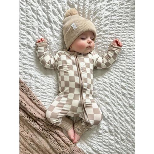 Bamboo Checkered Zipper Baby Sleepsuit, Unisex Romper, Soft Baby Pajama, Zippered romper, Eco-friendly baby clothing, newborn outfit