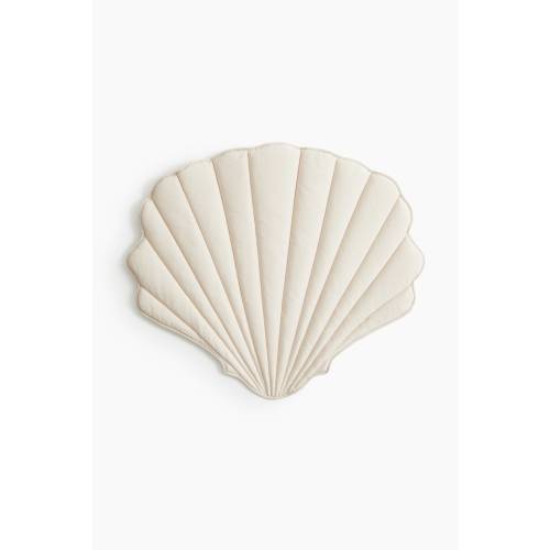 SHELL-SHAPED BABY MAT