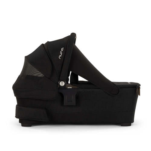 Nuna SWIV & TRIV series bassinet + stand