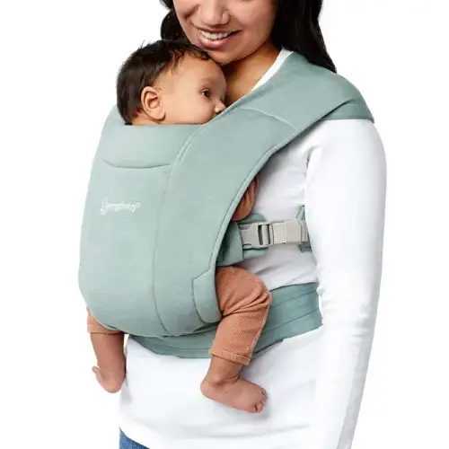 Shop Embrace Baby Carrier For Newborn | Ergobaby