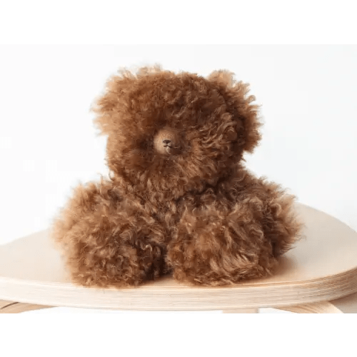 Agnes Wolfe Heirloom Bear - Small (Chestnut)