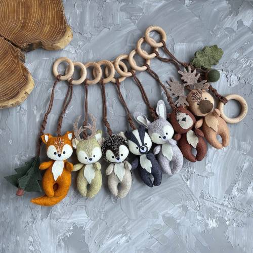 Baby play gym felt toys set / Forest play gym toys/ Woodland nursery accessory / Baby shower gifts idea/ Montessori toys/ hanging felt toys