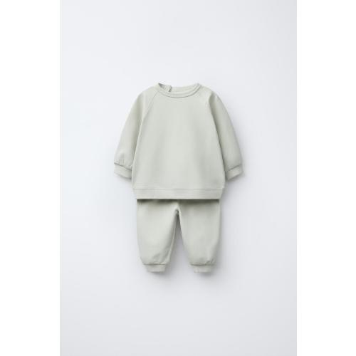 SWEATSHIRT AND JOGGER PANTS MATCHING SET - Mid-green | ZARA United States