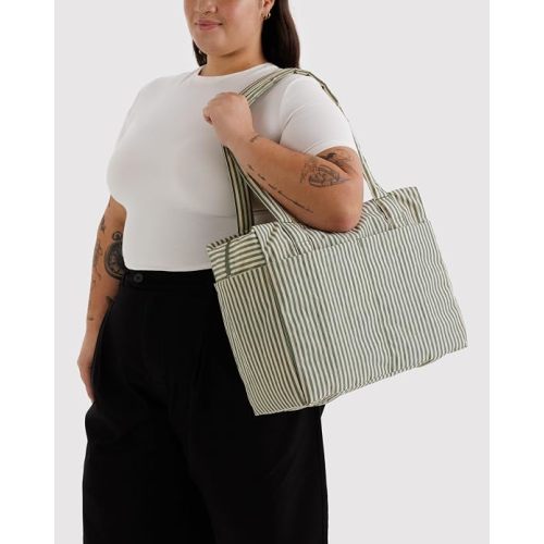 BAGGU Small Cloud Carry-on