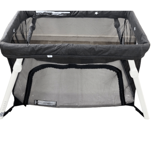 Guava Family Lotus Travel Crib