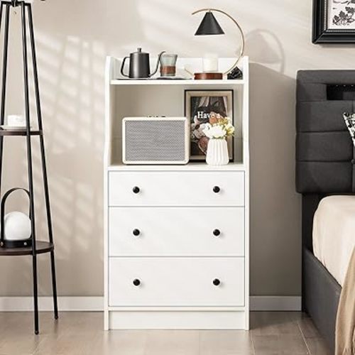 Giantex 3 Drawers Dresser for Bedroom - Modern Storage Dresser Chest of Drawers with 2 Shelves, 3 Pull-Out Drawers, Anti-toppling Device, Storage Organizer for Bedroom, Living Room, Entryway, White