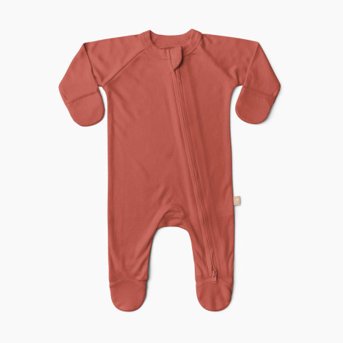 Goumi Kids x Babylist Solid Grow With You Footie - Loose Fit - Strawberry, Newborn