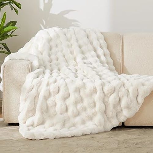 Andency Faux Fur Twin Blanket for Couch, Soft Cozy Bubble Blankets for Women, Girls, Fluffy Fuzzy Blanket for Living Room, Sofa, Bed, 60x80 Inches, White, Cream