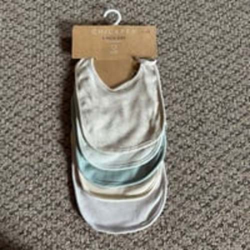 ‼️Chick Pea 5-Pack Ribbed Bibs‼️