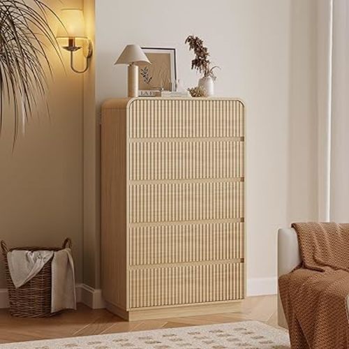 BORNOON Tall Dresser for Bedroom with 5 Drawers, Fluted Chest of Drawers with Round Curved Corner, Hidden Handles, Modern Wood Storage Organizer for Bedroom, Nursery, Living Room