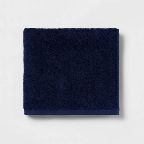 Everyday Bath Towel Navy - Room Essentials™: 100% Cotton, Midweight 450-550 GSM, Machine Washable, OEKO-TEX Certified