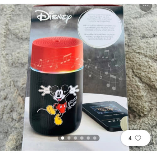 NIB❤️Disney Mickey Mouse LED Humidifier with wireless Speaker