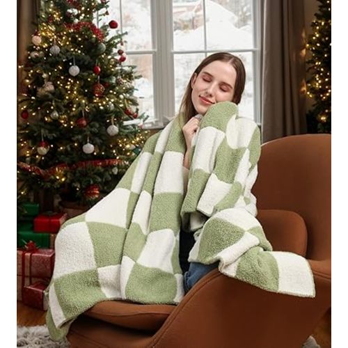 QQP Checkered Throw Blanket,Soft Cozy Microfiber Reversible Checkerboard Fluffy Throw Blanket,50X60In Blanket for Home Bed Couch.(Sage Green)