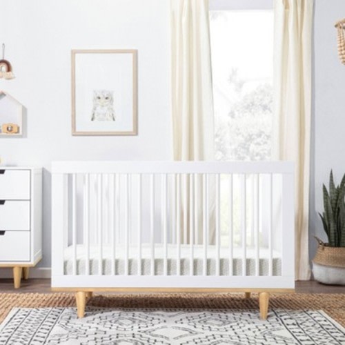 DaVinci Marley 3-in-1 Convertible Crib - White Finish and Natural Legs