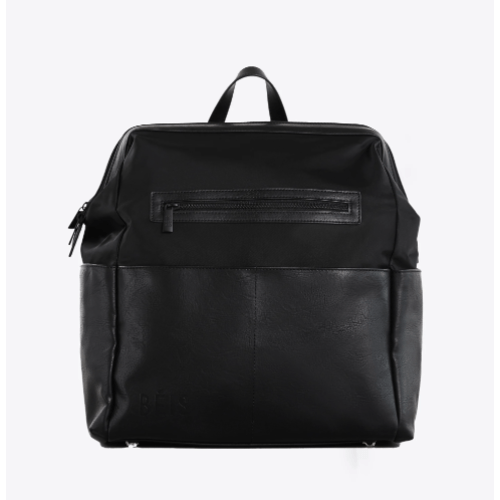 BÉIS 'The Diaper Backpack' in Black - Black Diaper Bag & Diaper Backpack