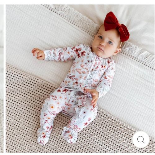 Wren's Wildflower Zipper Ruffle Footie