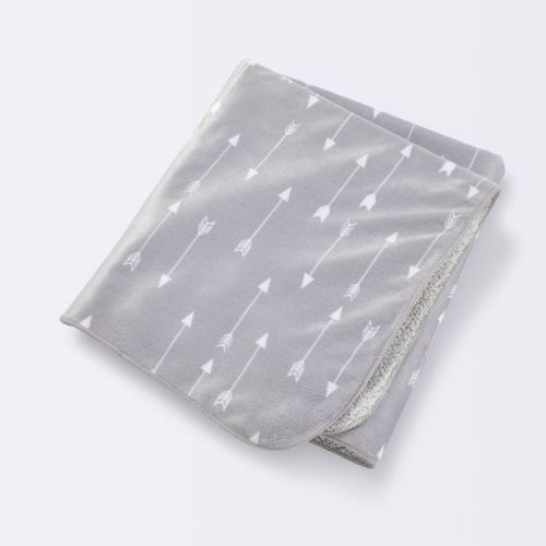 Plush Velboa Baby Blanket Arrows - Cloud Island™ Gray
