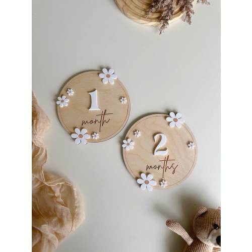 Baby Milestone | Boho Baby Milestone | Wooden daisy Flower Milestone Disc | Monthly Baby Milestone Marker | Baby Growth | Baby Photo Prop