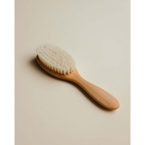 Atelier Annur baby brush