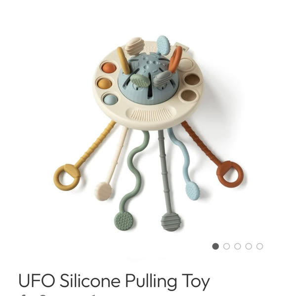 UFO Silicone Pulling Toy