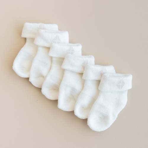 Baby 3-Pack Socks in Cloud | Bamboo Socks | Kyte Baby